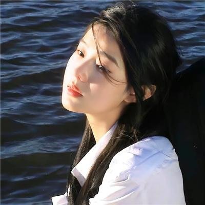 桑妮·黎翁 海报