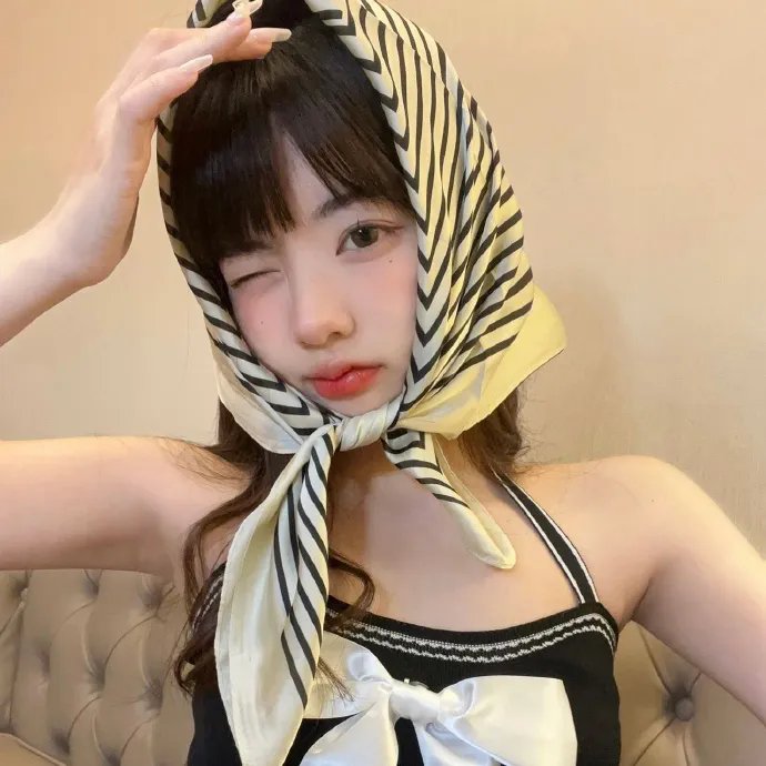 十小福 海报
