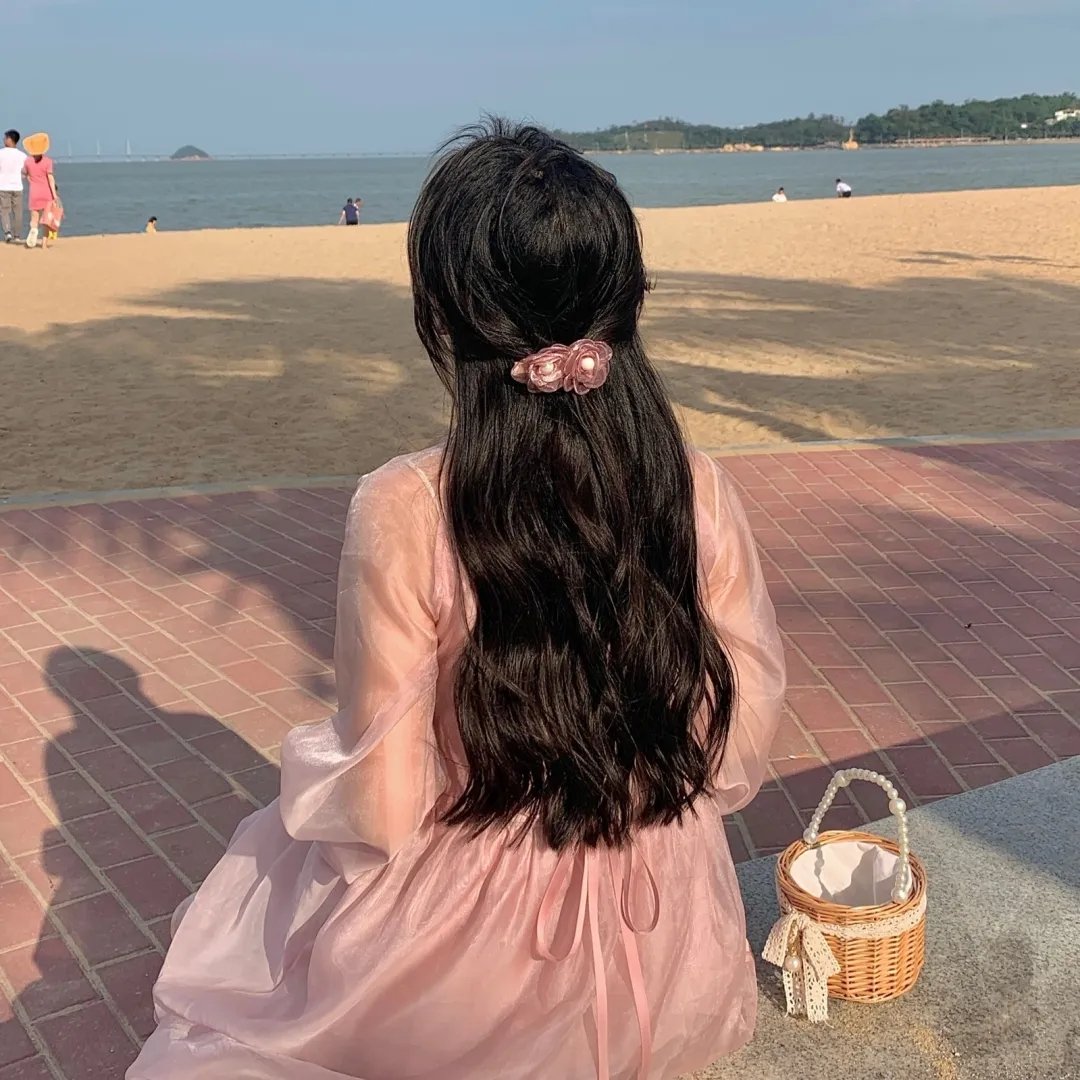 她丈夫的背叛 海报